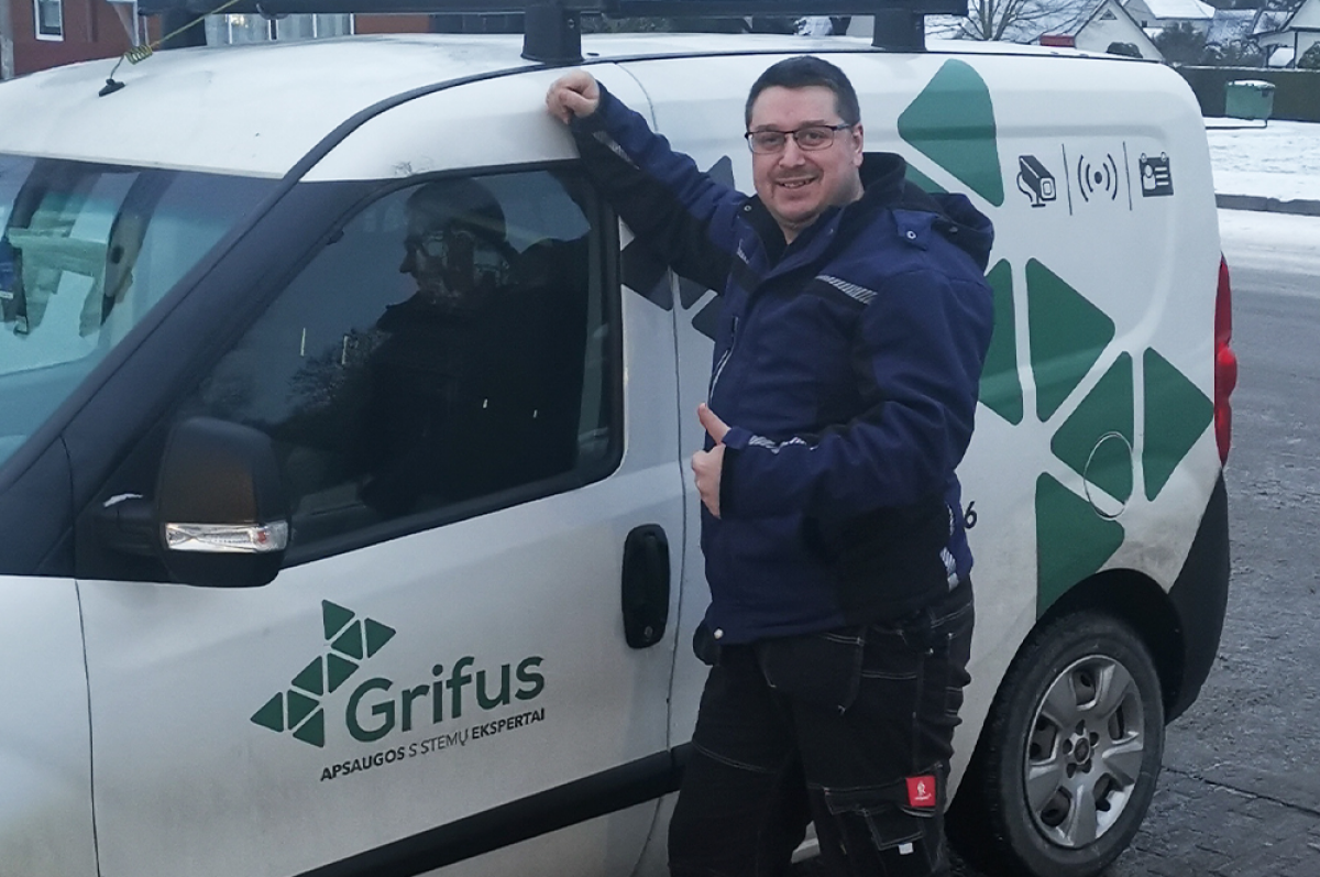 Po laimės paieškų svetur šeima džiaugiasi įkurtuvėmis Kėdainiuose 